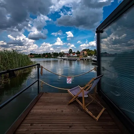 Holiday home Dom Na Wodzie Mazury