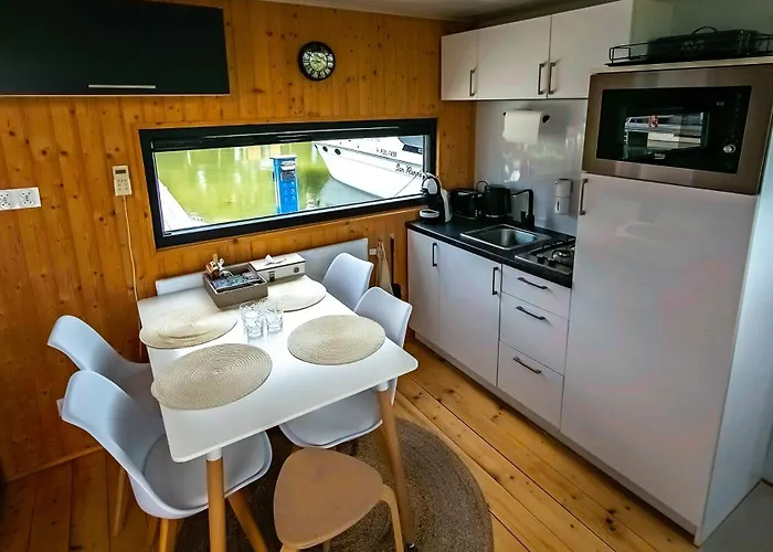 Dom Na Wodzie Mazury Holiday home Ogonki