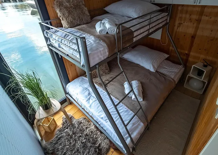 Dom Na Wodzie Mazury Holiday home Ogonki